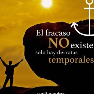 Silueta de una persona con los brazos en alto frente a una roca y el sol de fondo, con el lema avanza en la vida sin detenerte consejos para alcanzar tus metas.