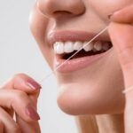 Consejos prácticos: Cómo usar hilo dental con retenedores fijos