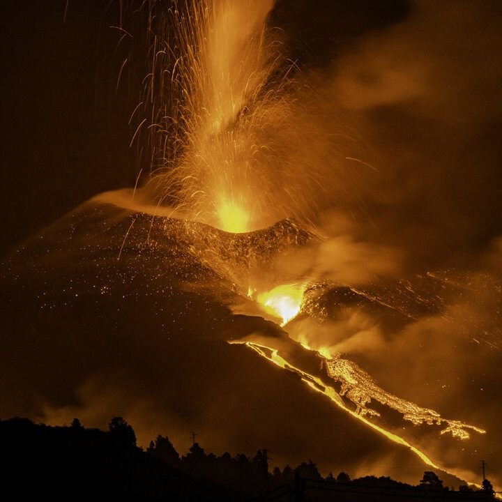 cual es el ultimo volcan que hizo erupcion descubre aqui la respuesta