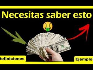 Mano sosteniendo un abanico de billetes con texto 'Necesitas saber esto' junto a flechas y etiquetas que ilustran definicion del numero 4 todo lo que necesitas saber