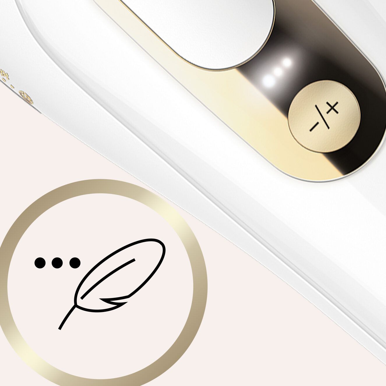 Dispositivo blanco con acabado dorado, botones de ajuste ± y un icono de pluma que transmite ligereza; descubre como sacarle el maximo provecho al iqos club.