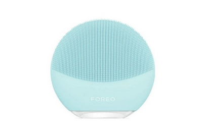 descubre el secreto de la limpieza facial perfecta con el foreo luna mini