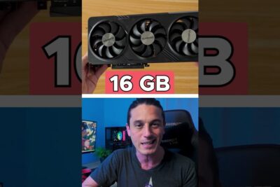 Tarjeta Gigabyte triple ventilador con etiqueta 16 GB sostenida por una mano, mostrando que es una tarjeta grafica gaming.