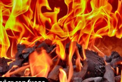 Llamas amarillas y naranjas sobre brasas ardientes significado de sonar con fuego encuentra respuestas a tus suenos