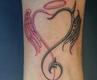 Simbolismo de un tatuaje de angel en el tobillo significado y poder 1 en un diseño de corazón alado bicolor con ala rosada, ala oscura y halo