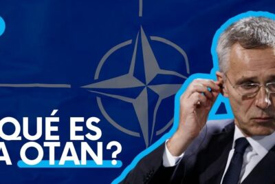 Imagen con el emblema de la OTAN, el texto ¿Qué es la OTAN? y una persona con auricular, todo lo que debes saber sobre el significado de la otan.